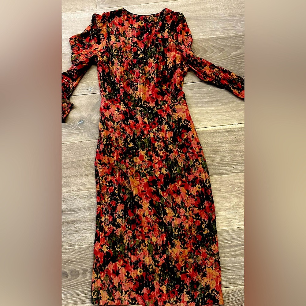NWOT Gorgeous Sézane Armonie dress in floral abstract